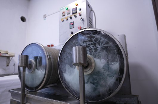 皮革助劑——高端加脂劑